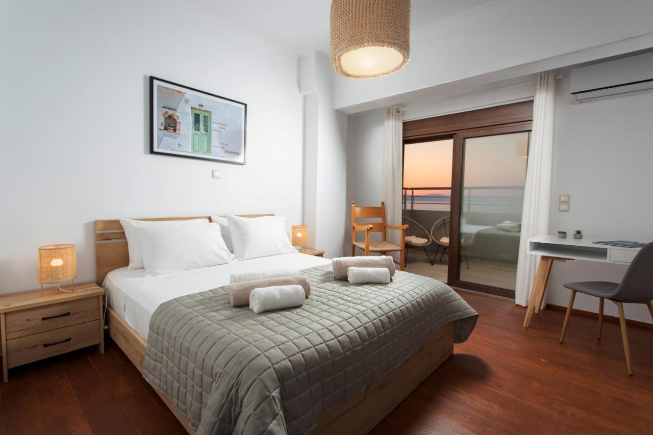Overview Chania With Sea View And Amazing Sunset Luaran gambar