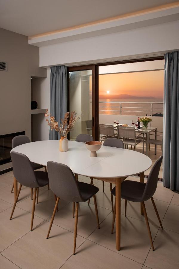Overview Chania With Sea View And Amazing Sunset Luaran gambar